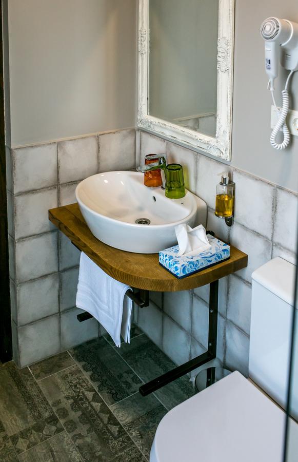 Hotel Benevilla Alūksne Kültér fotó